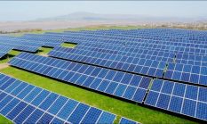 Transisi Menuju Energi Bersih: Potensi Tenaga Surya dan Angin di Indonesia